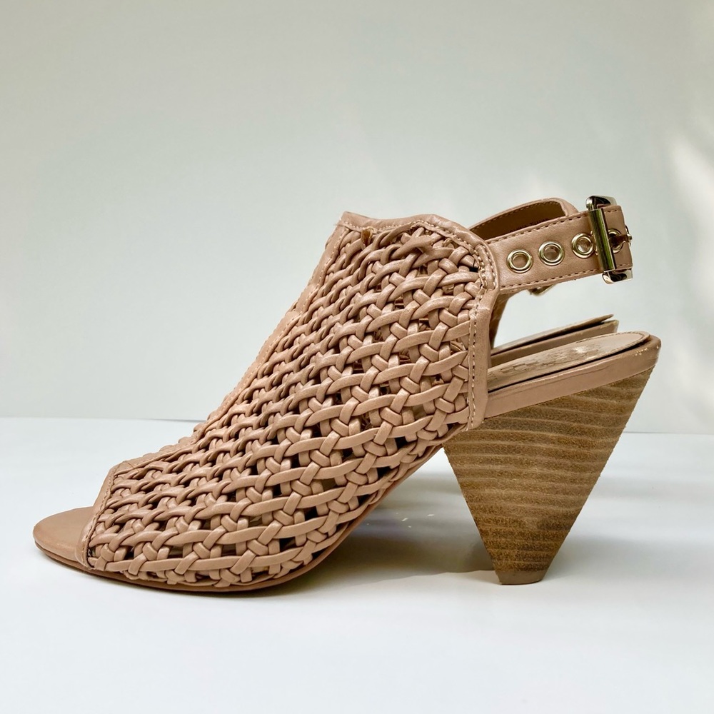 Vince Camuto Woven Heel 7.5